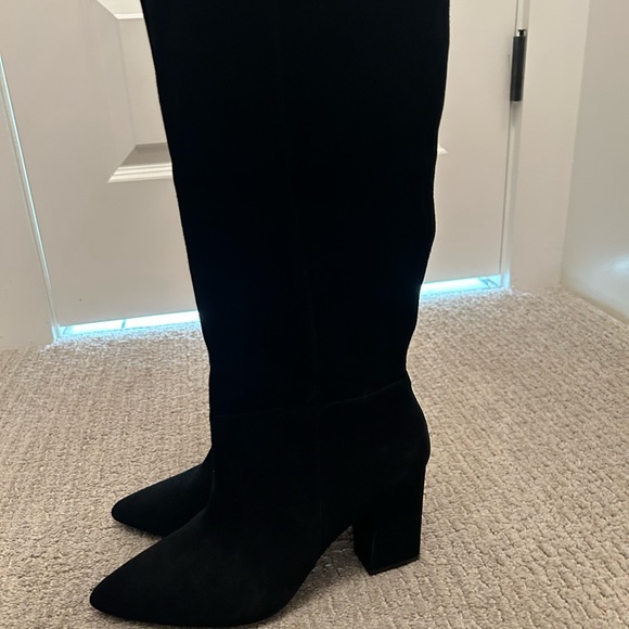 Women's size 9 black suede knee high boots. Worn once like new - Picture 9 of 9